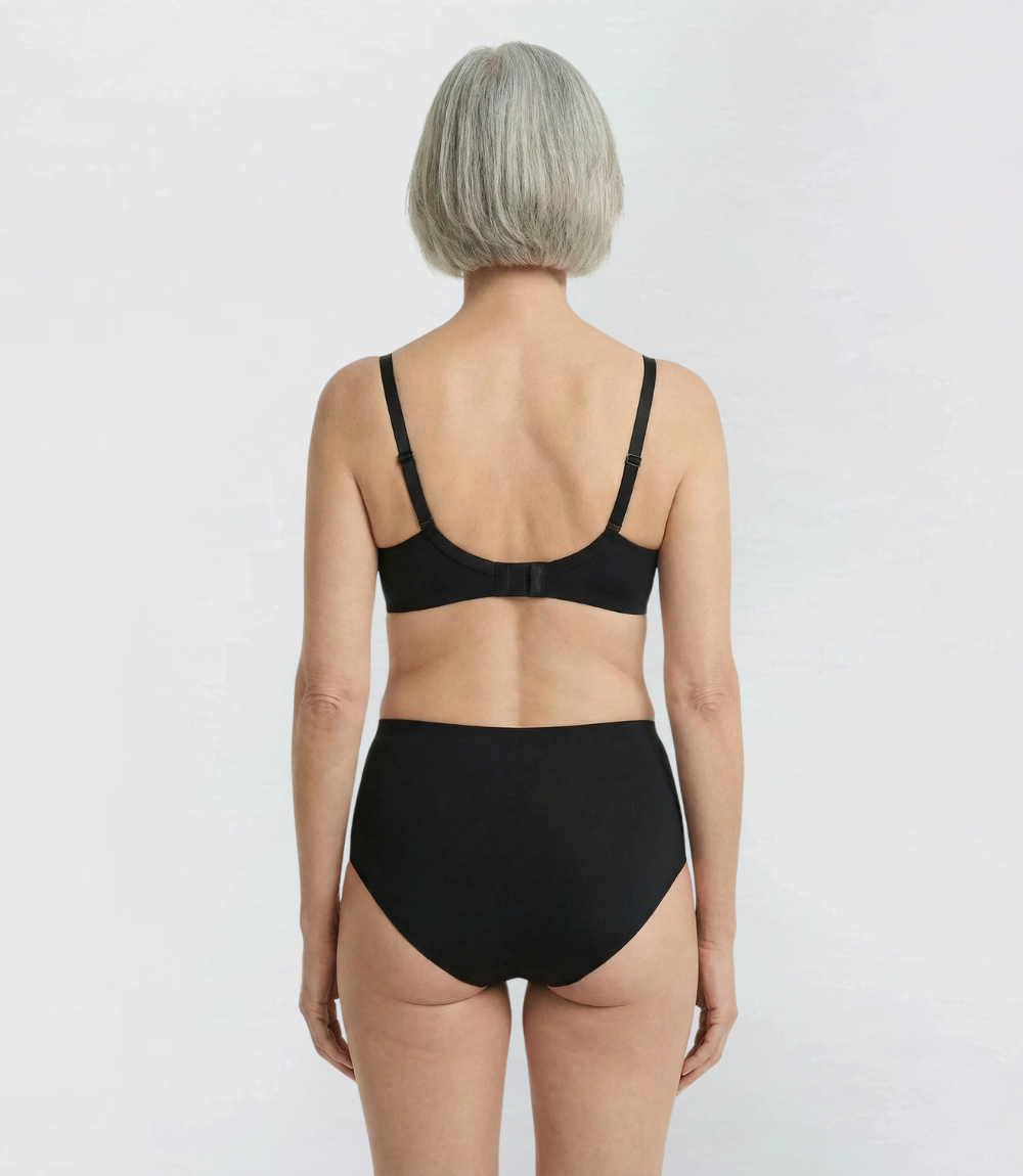 Incontinentie High Waist Naadloos in zwart, achteraanzicht op model – Maysa