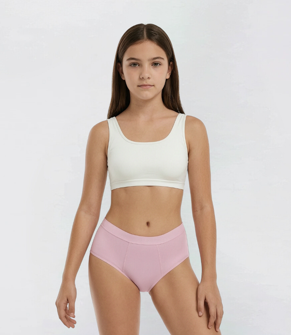 Goodnight Hugger Bamboo in roze, vooraanzicht op model – Maysa